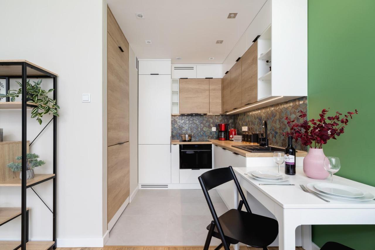 Modern Apartment On Lobzowska Street By Noclegi Renters Kraków Exteriör bild